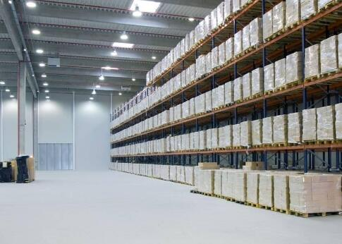 新消法倒逼生鲜冷链升级!达维柯云仓以“三级温区+零担履约”破局生鲜冷链电商仓储合规战